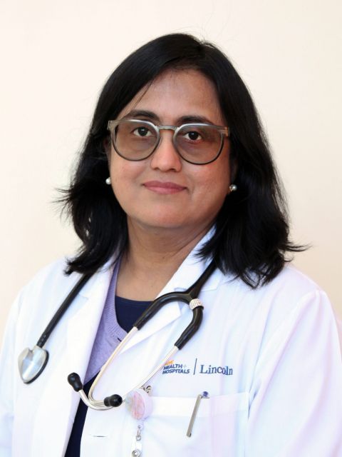 Vidya Menon headshot